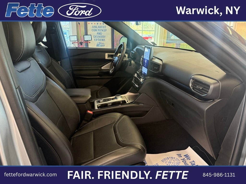 2023 Ford Explorer ST