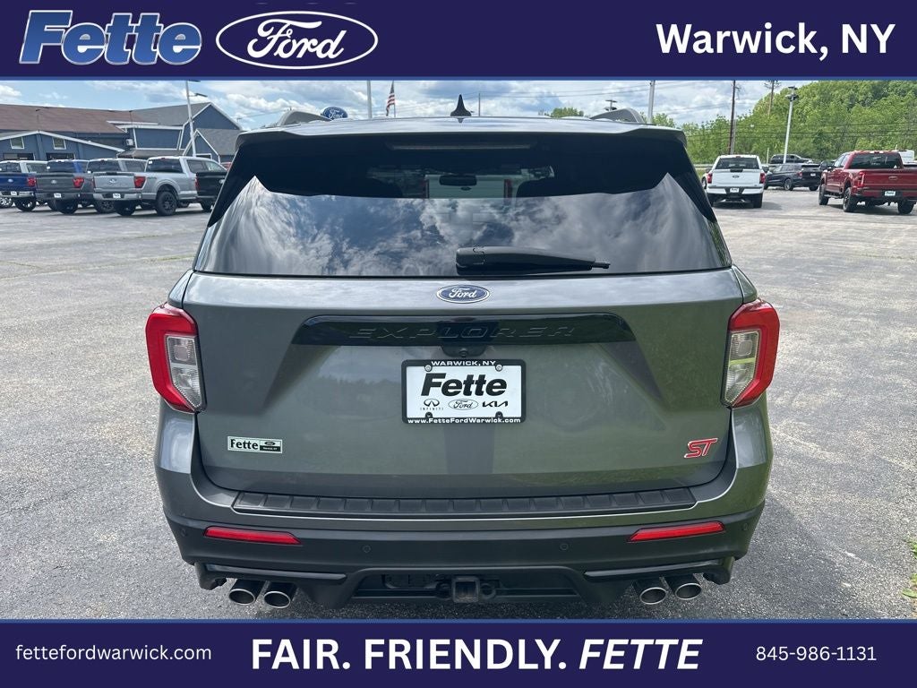 2022 Ford Explorer ST