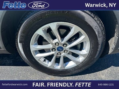 2021 Ford Escape SE
