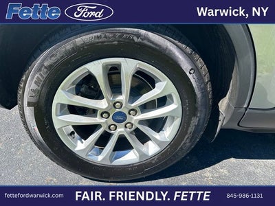 2021 Ford Escape SE