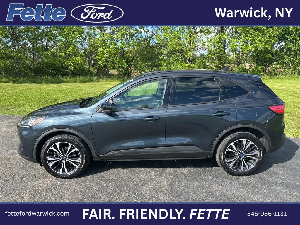 2022 Ford Escape SE