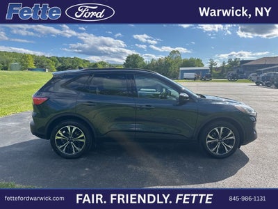 2022 Ford Escape SE