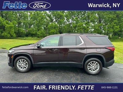 2022 Chevrolet Traverse LT Leather