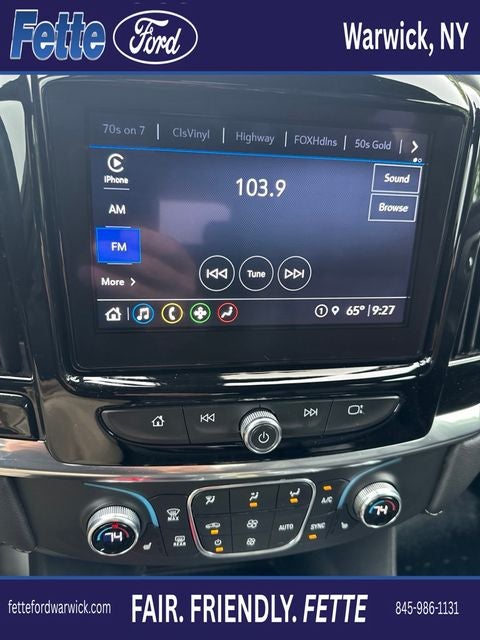 2022 Chevrolet Traverse LT Leather