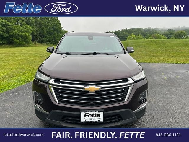 2022 Chevrolet Traverse LT Leather