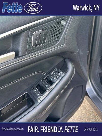 2020 Ford Edge Titanium